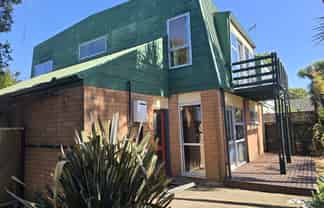 1/144B Riverlaw Terrace, Saint Martins