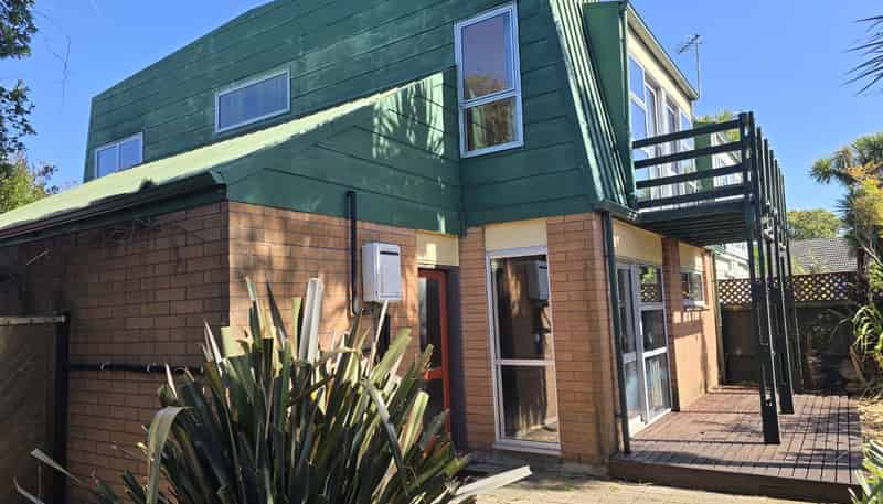 1/144B Riverlaw Terrace, Saint Martins