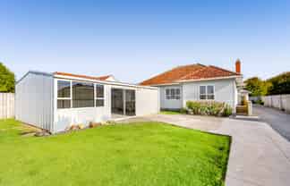 33 Upjohn Street, Brooklands