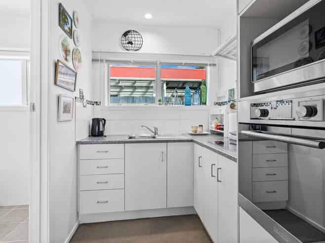  12 Selwyn Avenue, Avenues