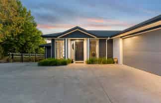1154A East Coast Road, Redvale