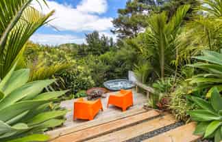 1154A East Coast Road, Albany