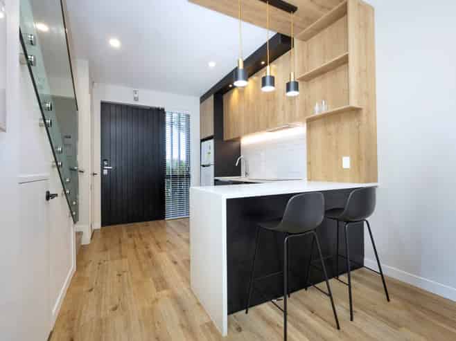 2/108 Beach Road, Te Atatu Peninsula