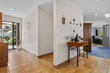 22 The Grove, Nukuhau