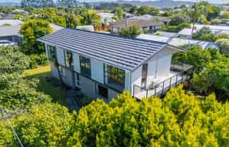 1 Shearwater Street, One Tree Point