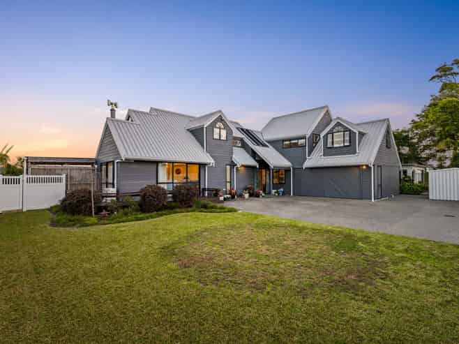 18 Wiseley Road, Hobsonville