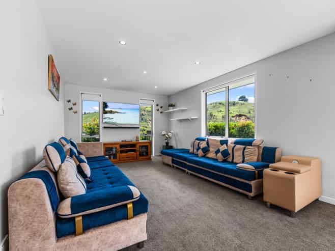 101 Ballintoy Park Drive, Welcome Bay