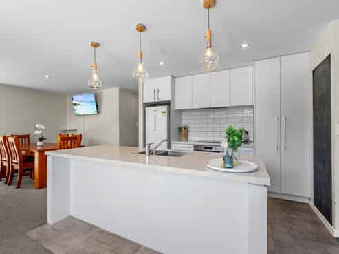 101 Ballintoy Park Drive, Welcome Bay