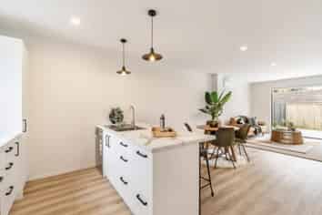 43 Pipi Place, Levin