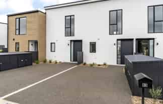 43 Pipi Place, Levin