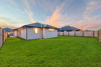 2 Pitchford Lane, Rolleston