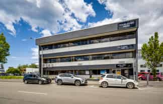 Small Office in Fully Refurbished Building