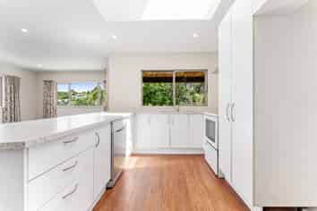 52B D'oyly Drive, Stanmore Bay
