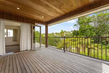 52B D'oyly Drive, Stanmore Bay