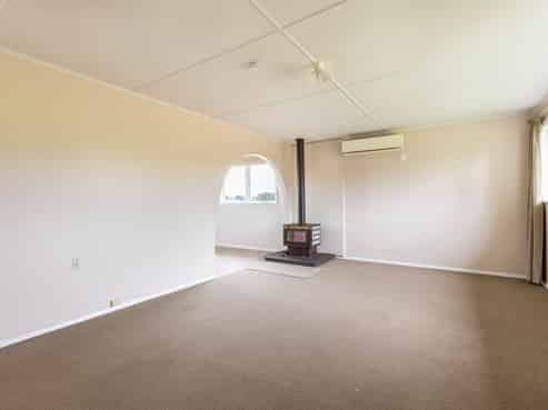 194 River Road, Kumeroa