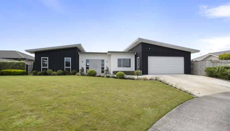 42 Accolade Street, Feilding