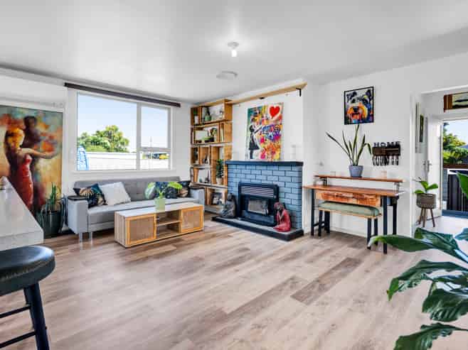 21 Carthew Street, Okato