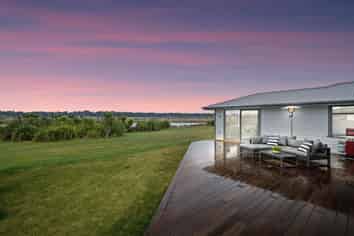 12 Marangai Drive, Pegasus