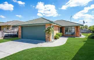 5 Locksley Lane, Hamilton East