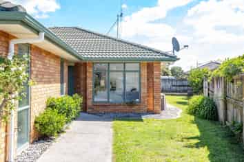 5 Locksley Lane, Hamilton East