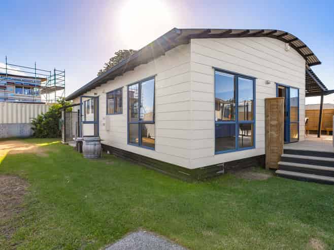 229B Ocean Road, Whangamata