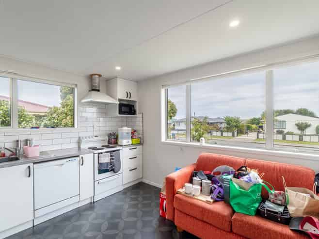 35 Arundel Crescent, Strathern