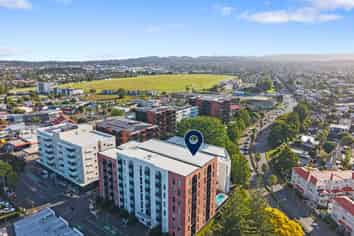 410/1817A Great North Road, Avondale