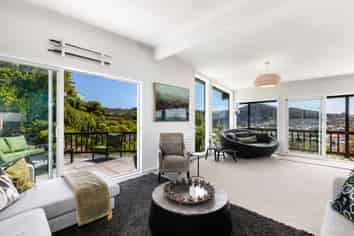 5 Lethenty Way, Karori