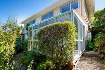 2/32 Eskdale Road, Papakowhai