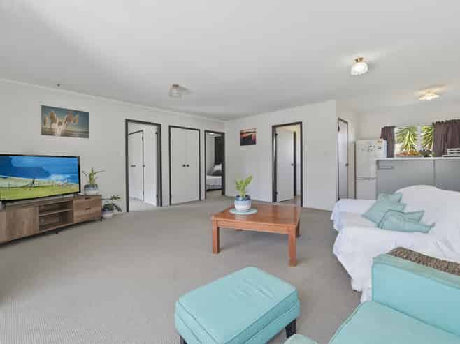 411A Ngatai Road, Bellevue