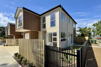 1/118 Pigeon Mountain Road, Half Moon Bay