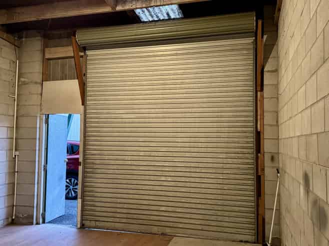 Workshop or storage unit off Fraser Street