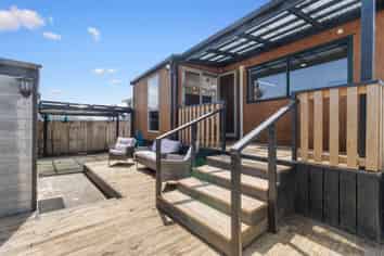 30 Pioneer Road, Moturoa