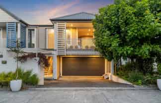 7 Stables Lane, Millwater