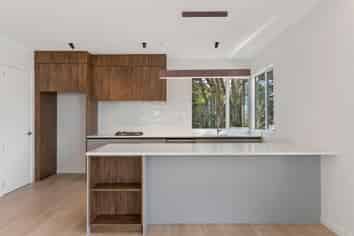 1-8/3 Corrella Road, Belmont