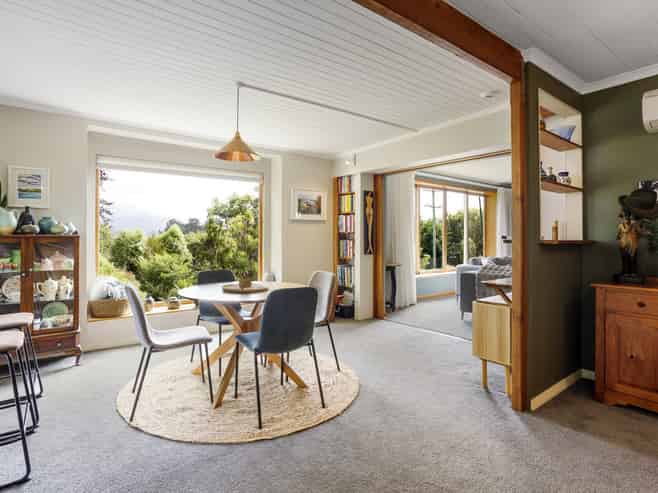 2 Roebuck Rise, Broad Bay