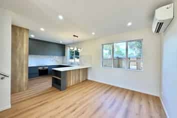 2/118 Pigeon Mountain Road, Half Moon Bay