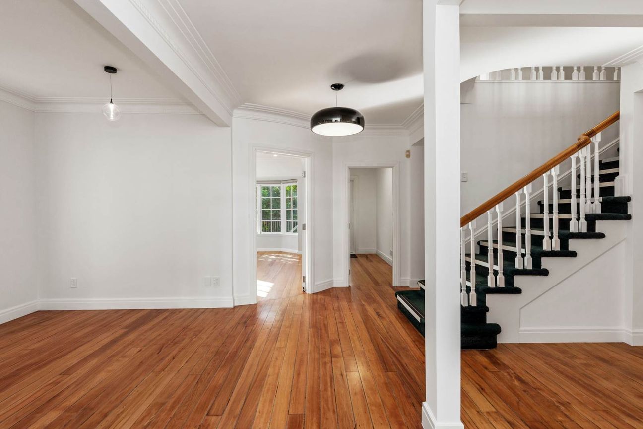 BEAUTIFUL RENOVATED SPACE IN THE CITY - Visning 3