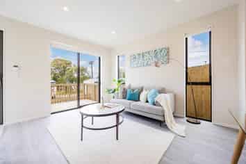 1/36 Tiroroa Avenue, Te Atatu South