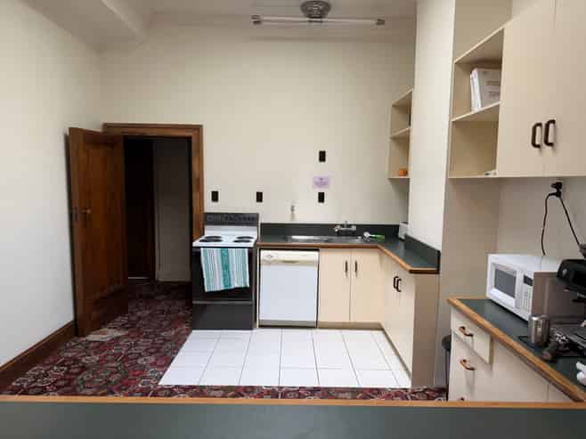 Small Office on Shakespeare