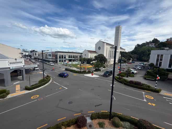 Small Office on Shakespeare