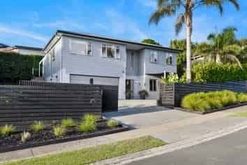 6 Andre Rise, Stanmore Bay