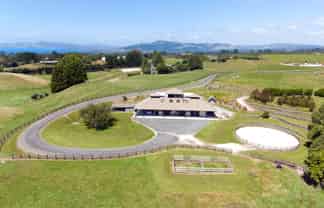 18 Scott Douglas Drive, HAMURANA