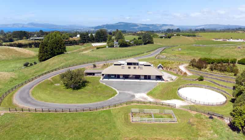 18 Scott Douglas Drive, HAMURANA