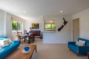 51 Frank Street, Oneroa