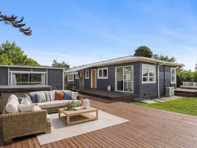 24 North Road, The Wood