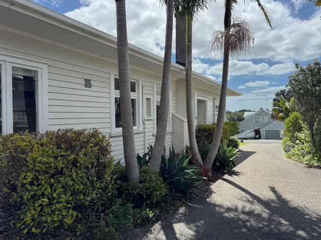 65 Aramoana Avenue, Devonport