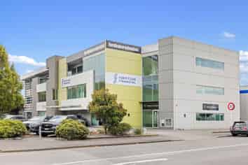 Fully Tenanted With Motivated Vendor