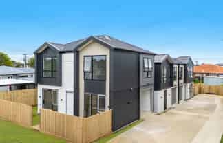 2/8 Gordon Road, Papatoetoe