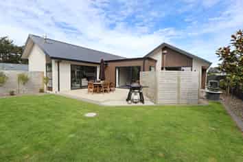 25 Richfield Drive, Waikiwi